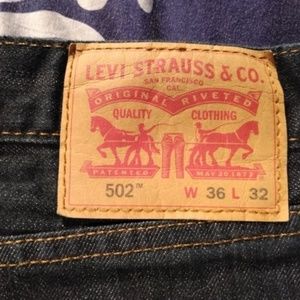 Levi Men's Jean 36W-32L 502 Style Red Tag